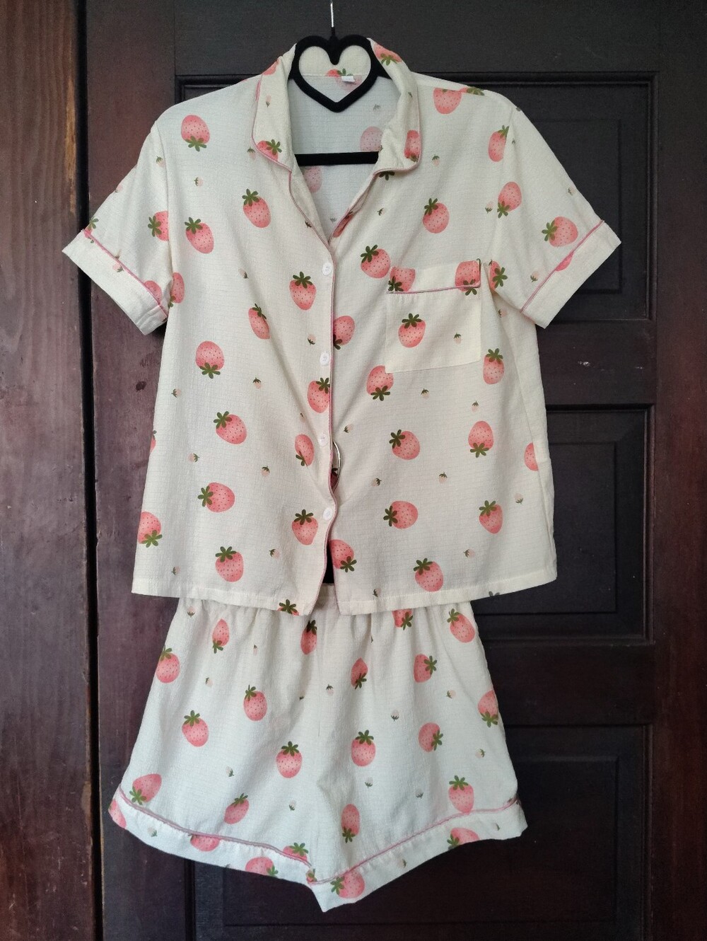 Woman's Strawberry Short Pajama Set - Cream & Pink